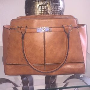 Cognac purse